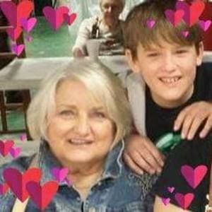 Meet your Posher, Jeannette